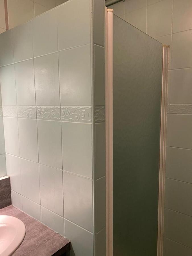 דירות גרנובל Chambre Meublee Cafe Boulevard Joseph Vallier מראה חיצוני תמונה